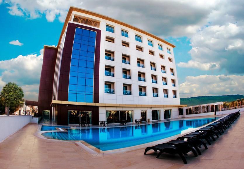 Ada Beach Hotel Karavas  Bagian luar foto