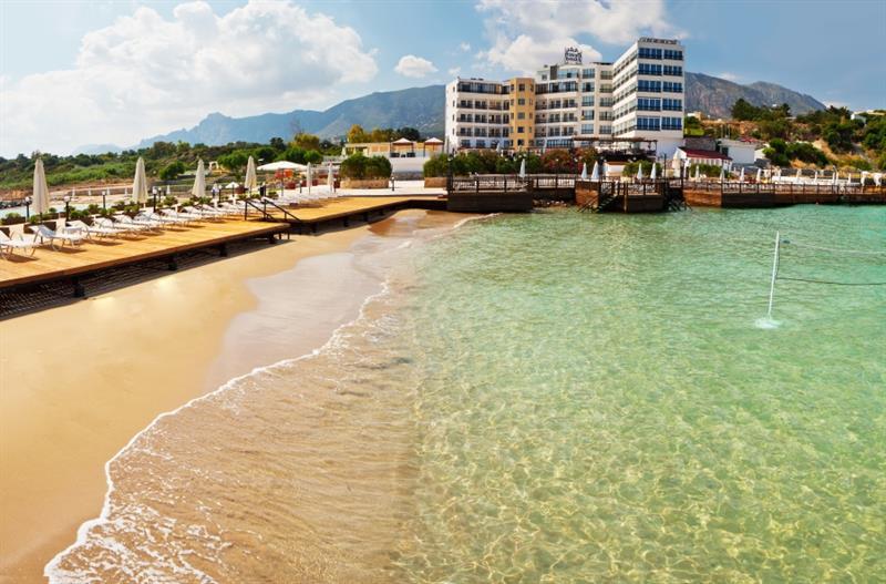 Ada Beach Hotel Karavas  Bagian luar foto