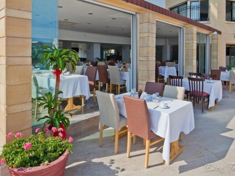 Ada Beach Hotel Karavas  Bagian luar foto